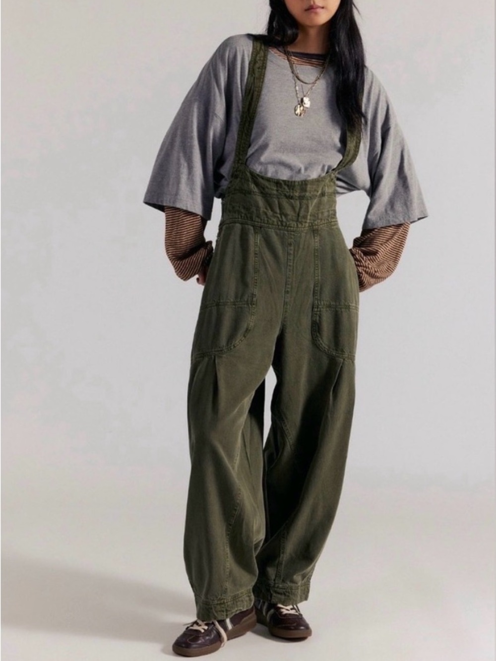 Free People Felix tapered baggy overalls dusty olive size XS D